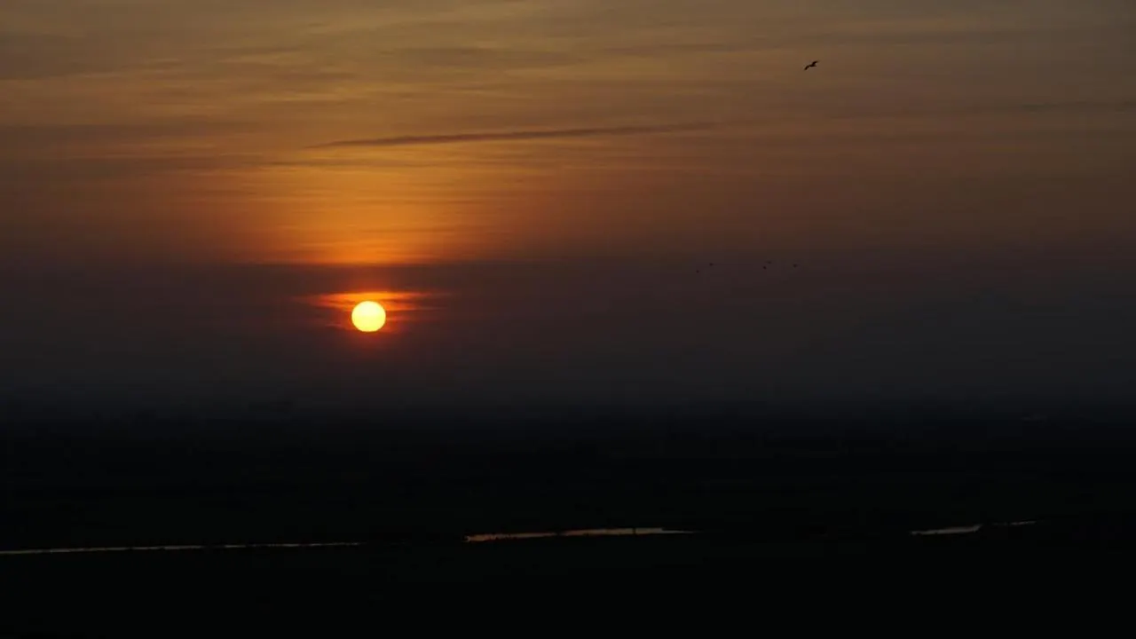 Les Couchers De Soleil A Empuriabrava 0*,